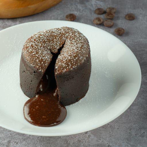 The Real Food Academy Miami's molten chocolate cake recipe.
