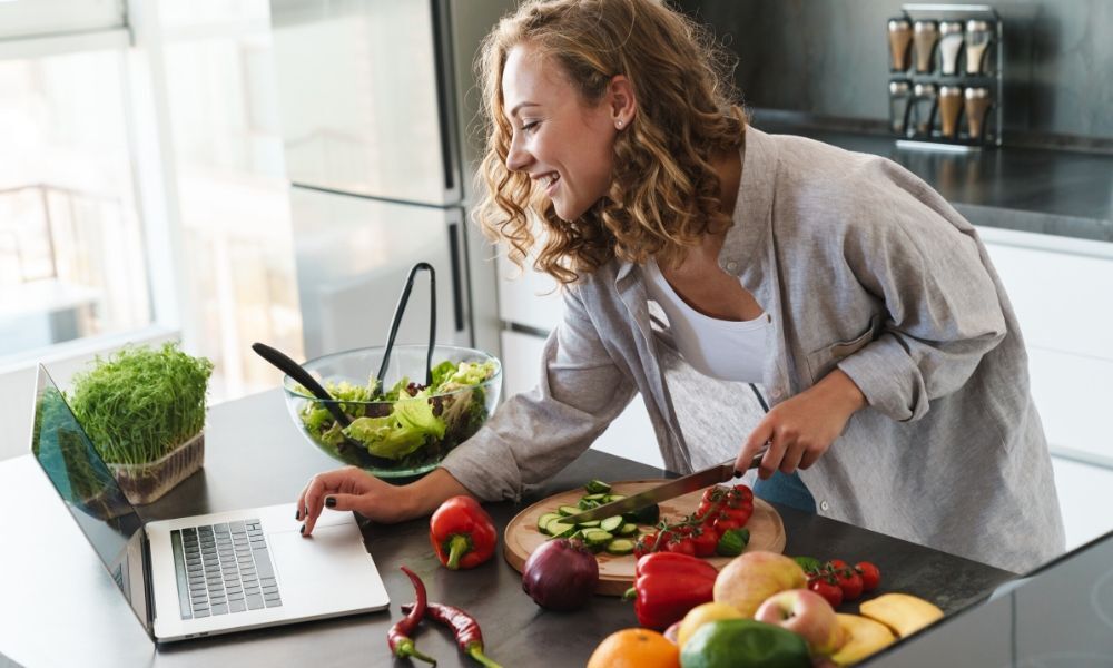 4 Essential Tips for Overcoming Anxiety About Cooking with The Real Food Academy in Miami.