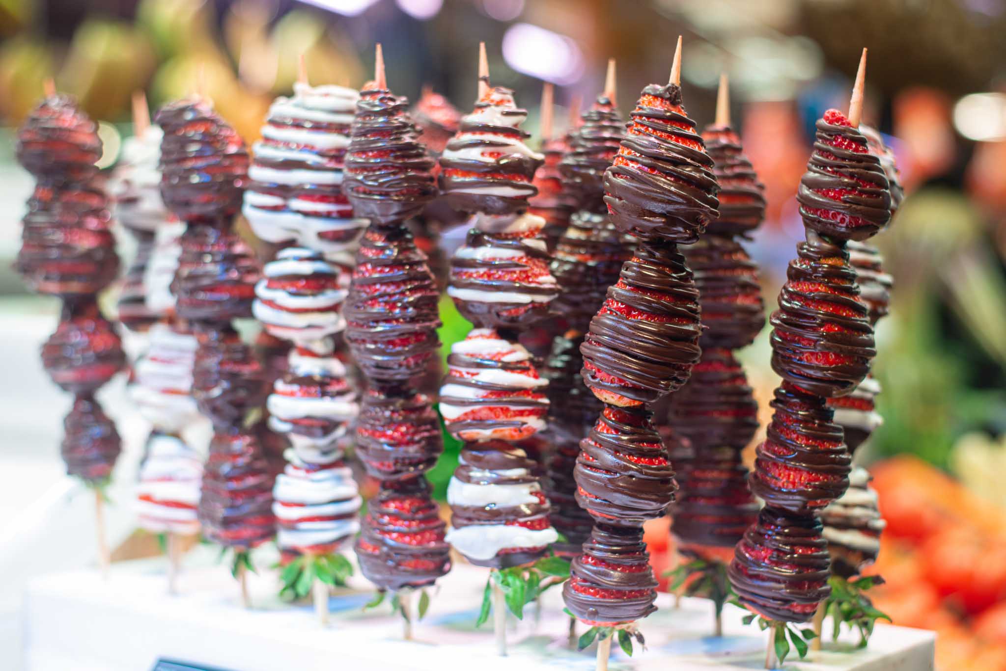 The Real Food Academy Miami chocolate covered fruit skewers.